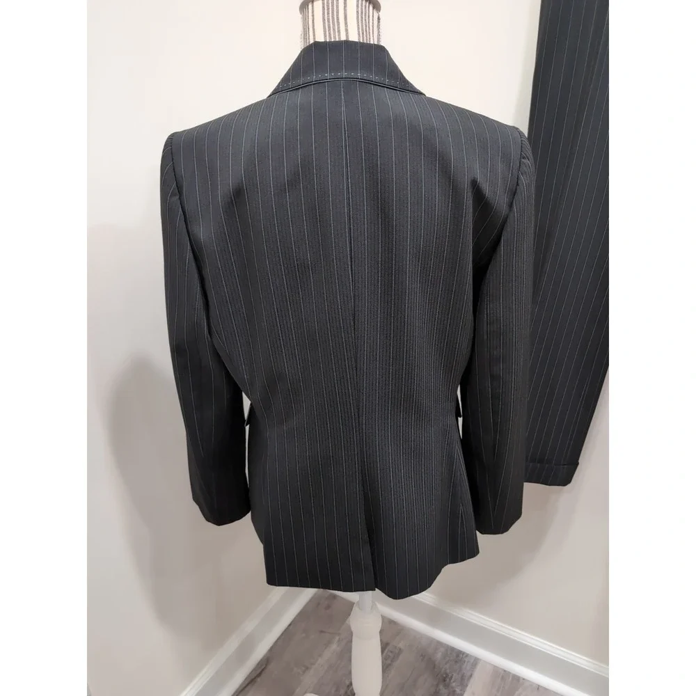 Tahari Arthur S. Levine 3pc Black Pinstripe Suit 12 Pants Blazer Tank Career Set